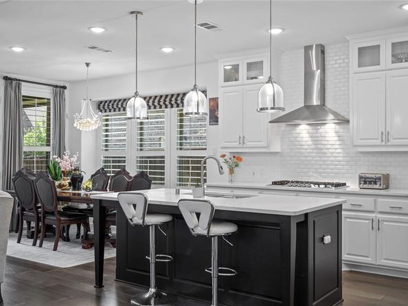 1330  Viridian Park Lane , Arlington Texas 76005