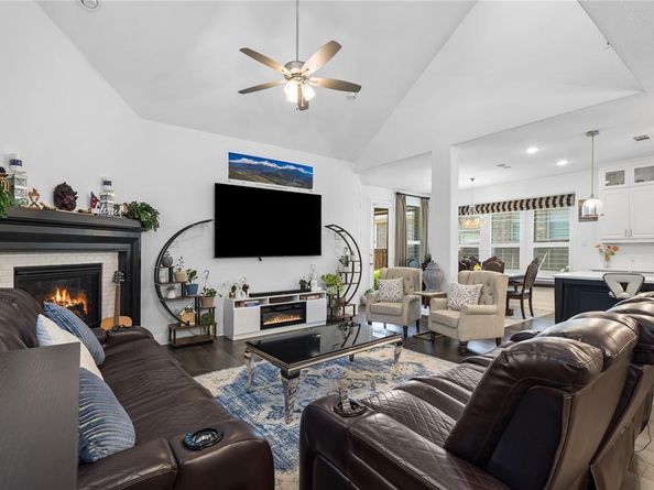 1330  Viridian Park Lane , Arlington Texas 76005