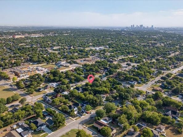 5809  Blackmore Avenue , Fort Worth Texas 76107
