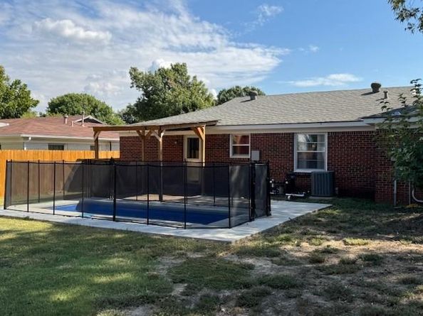 852  Odie Drive , White Settlement Texas 76108