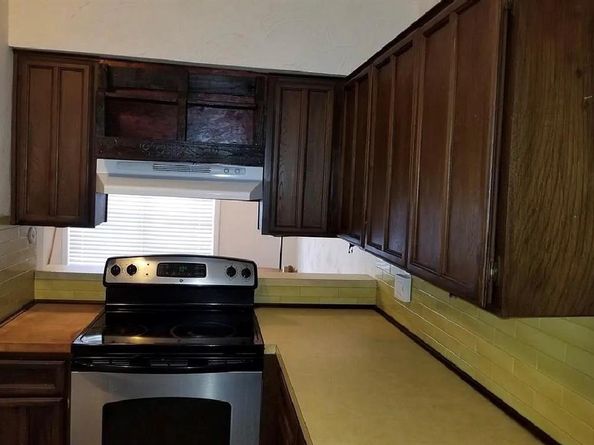 4907  Rollingwood Court , Garland Texas 75043