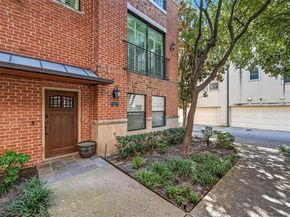 2411 N Hall Street  8, Dallas Texas 75204