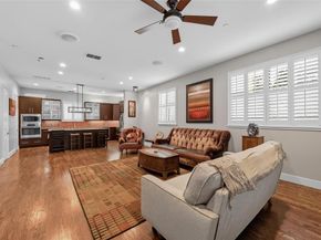 2411 N Hall Street  8, Dallas Texas 75204