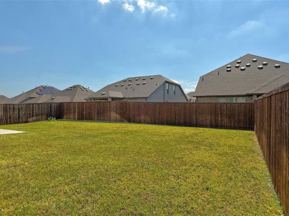 2918  Grand Lookout Lane , Arlington Texas 76001