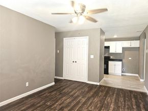3735  Stateoak Drive , Dallas Texas 75241