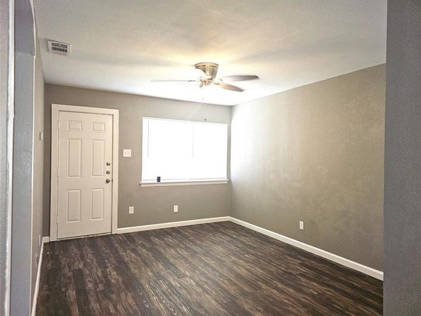 3735  Stateoak Drive , Dallas Texas 75241
