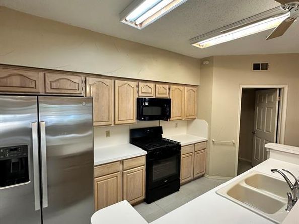 18419  Rain Dance Trail , Dallas Texas 75252