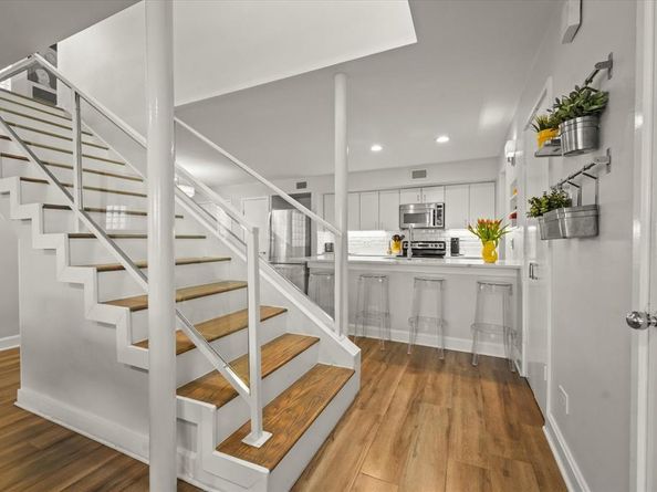 4231  Travis Street  29, Dallas Texas 75205