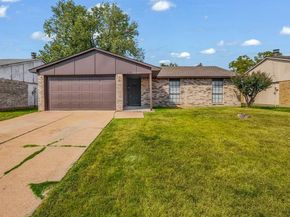 1130  Clark Trail , Grand Prairie Texas 75052