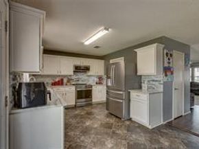 14846  Canyonridge Drive , Balch Springs Texas 75180