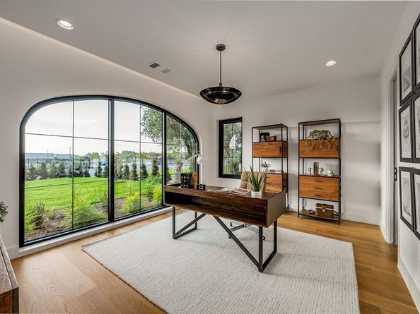 10050  Gooding Drive , Dallas Texas 75229