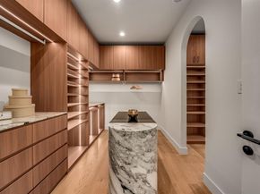 10050  Gooding Drive , Dallas Texas 75229