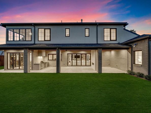 10050  Gooding Drive , Dallas Texas 75229