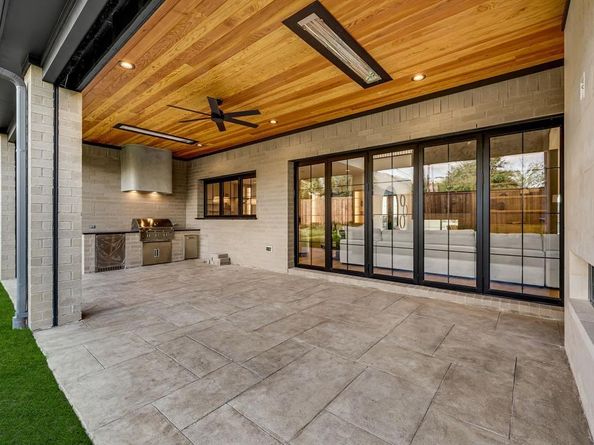 10050  Gooding Drive , Dallas Texas 75229