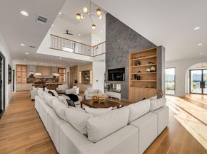 10050  Gooding Drive , Dallas Texas 75229