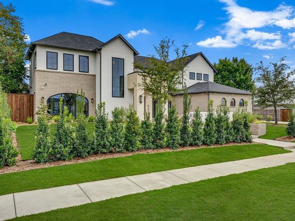 10050  Gooding Drive , Dallas Texas 75229