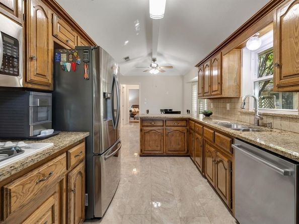 2421  Webster Drive , Plano Texas 75075