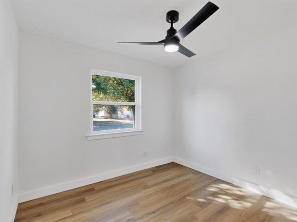 2309  52nd Street , Dallas Texas 75216
