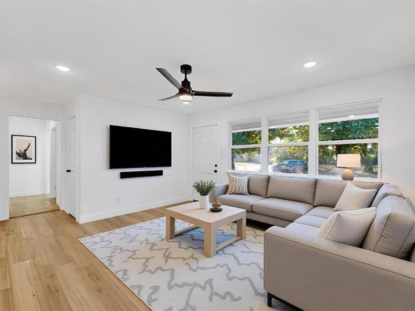 2309  52nd Street , Dallas Texas 75216