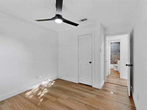 2309  52nd Street , Dallas Texas 75216