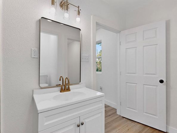 2309  52nd Street , Dallas Texas 75216