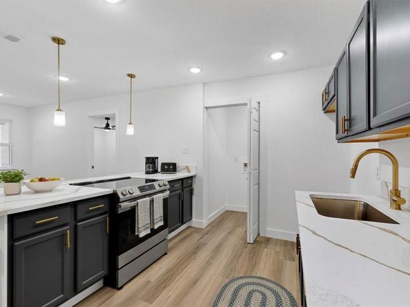 2309  52nd Street , Dallas Texas 75216