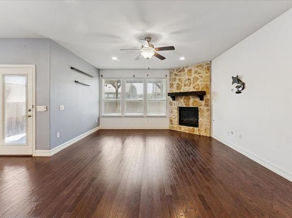 6701  Roaring Creek , Denton Texas 76226