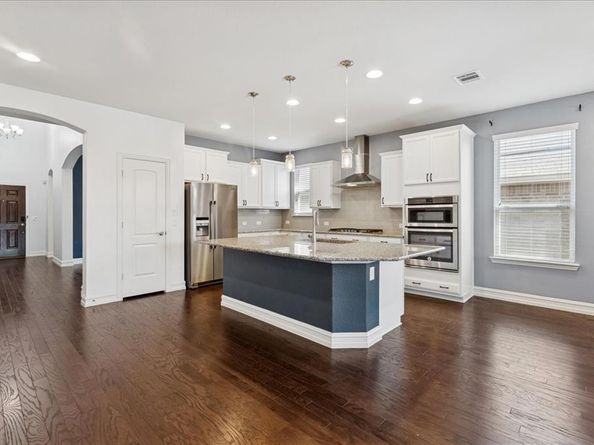 6701  Roaring Creek , Denton Texas 76226