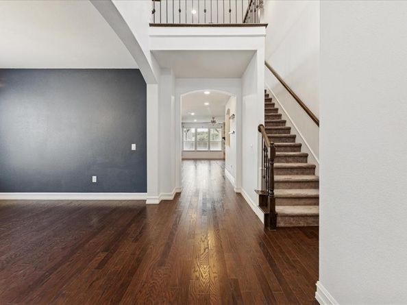 6701  Roaring Creek , Denton Texas 76226