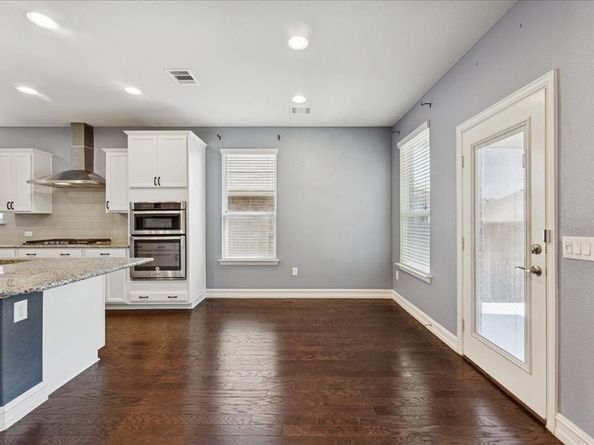 6701  Roaring Creek , Denton Texas 76226