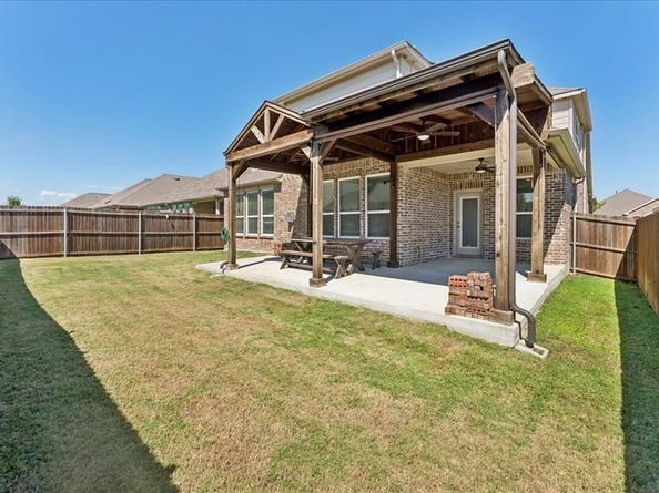 6701  Roaring Creek , Denton Texas 76226