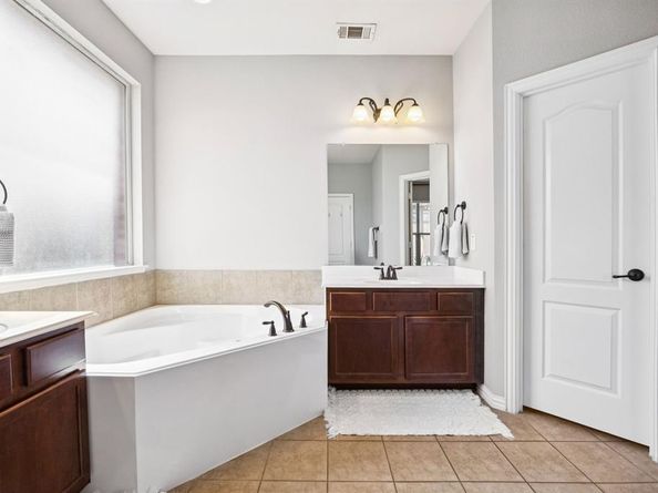 7209  Edwards Road , Denton Texas 76208