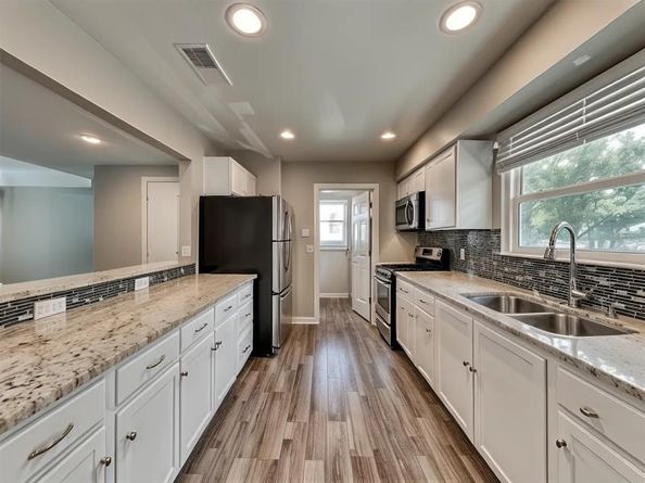 14036  Stardust Lane , Farmers Branch Texas 75234