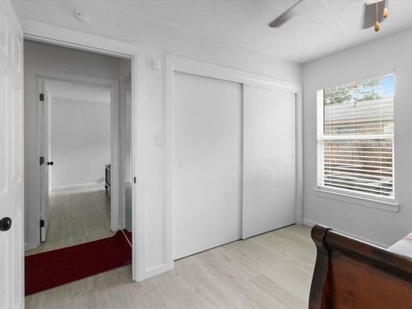 608 N East Street , Arlington Texas 76011
