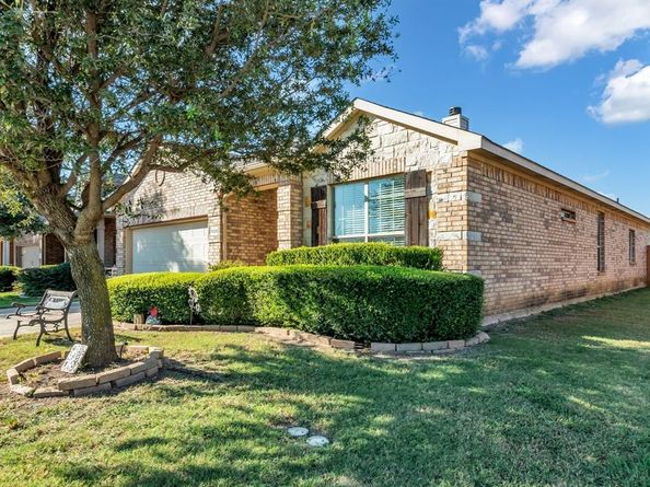 11029  Hawks Landing Road , Fort Worth Texas 76052
