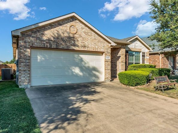 11029  Hawks Landing Road , Fort Worth Texas 76052