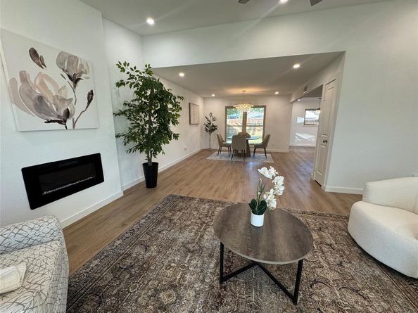 8713  Linda Vista Drive , Rowlett Texas 75088
