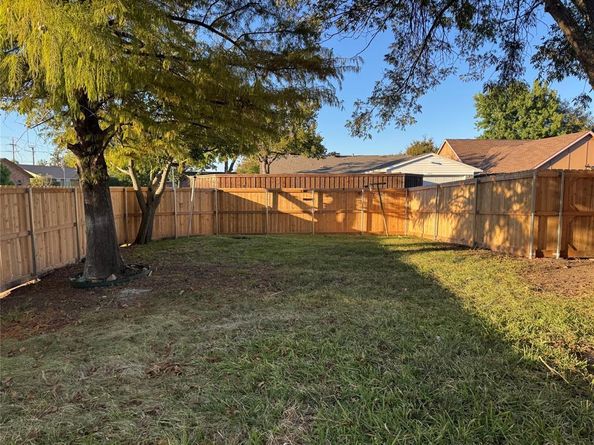 8713  Linda Vista Drive , Rowlett Texas 75088