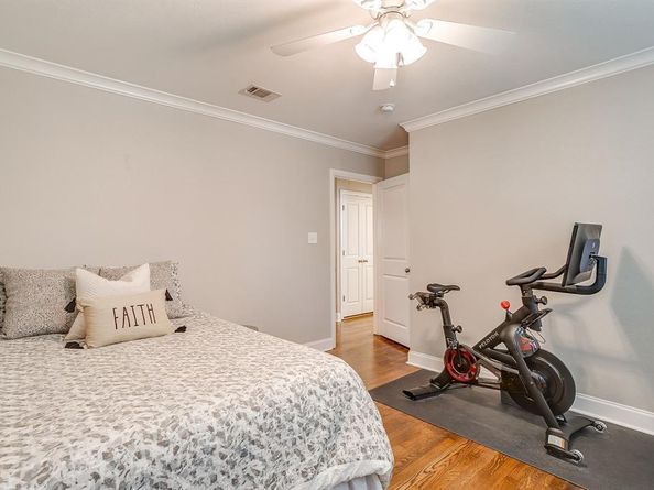 4204  Donnelly Avenue , Fort Worth Texas 76107