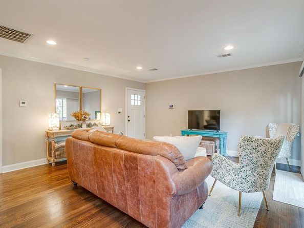 4204  Donnelly Avenue , Fort Worth Texas 76107