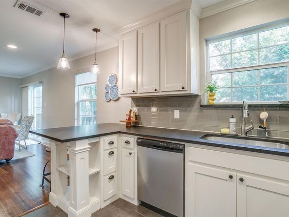 4204  Donnelly Avenue , Fort Worth Texas 76107