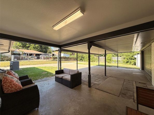 6212  Winifred Drive , Fort Worth Texas 76133