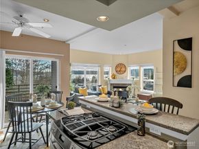 6100 NE 181st Street 4, Kenmore WA 98028