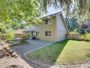12424 106th Place NE, Kirkland WA 98034