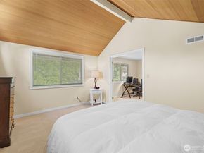 12424 106th Place NE, Kirkland WA 98034