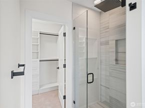 16050 SE 44TH Court, Bellevue WA 98006