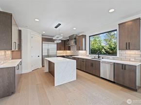 16050 SE 44TH Court, Bellevue WA 98006