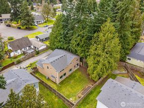 21707 2nd Avenue SE, Bothell WA 98021