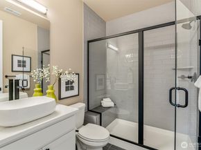 21707 2nd Avenue SE, Bothell WA 98021