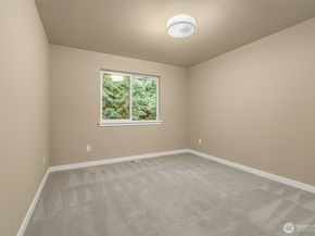 21707 2nd Avenue SE, Bothell WA 98021